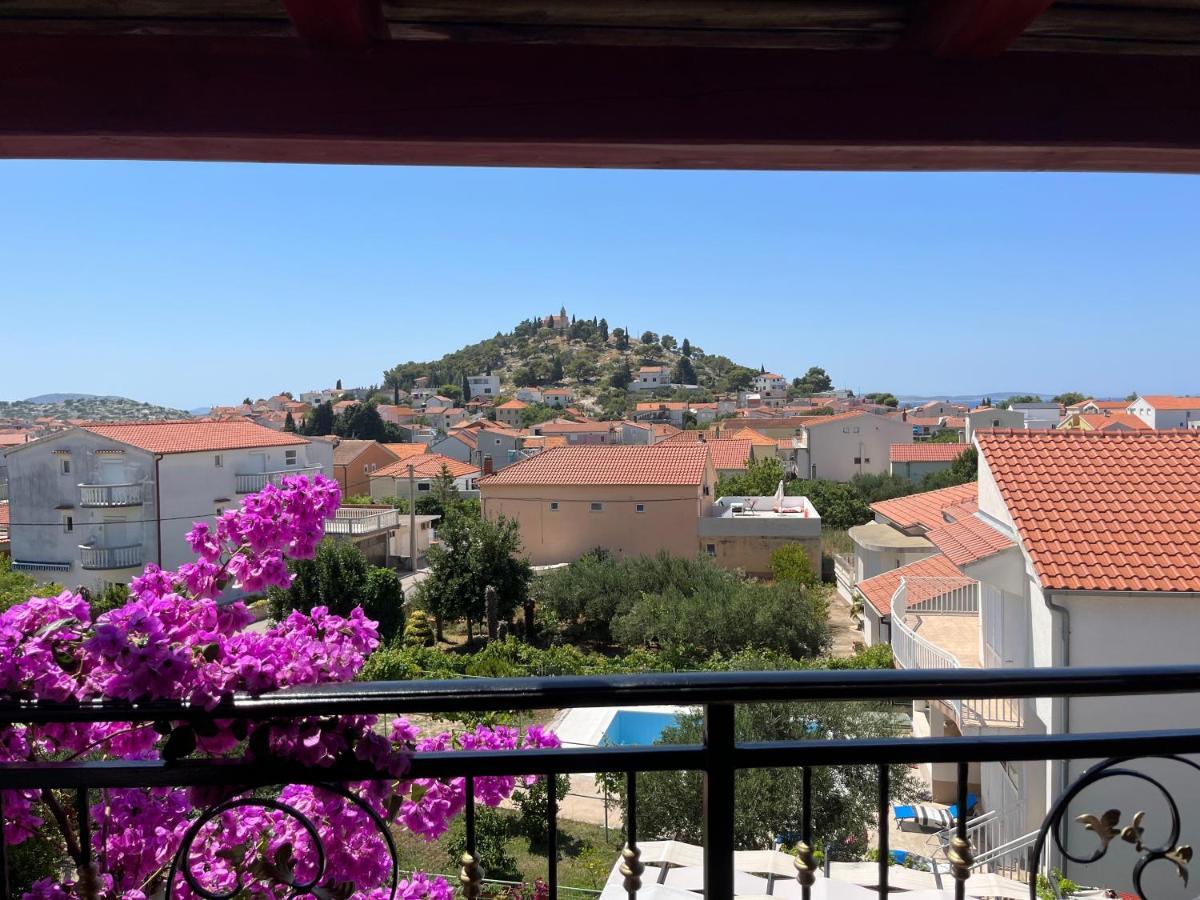 Perla Alba Apartments Tribalj Екстериор снимка