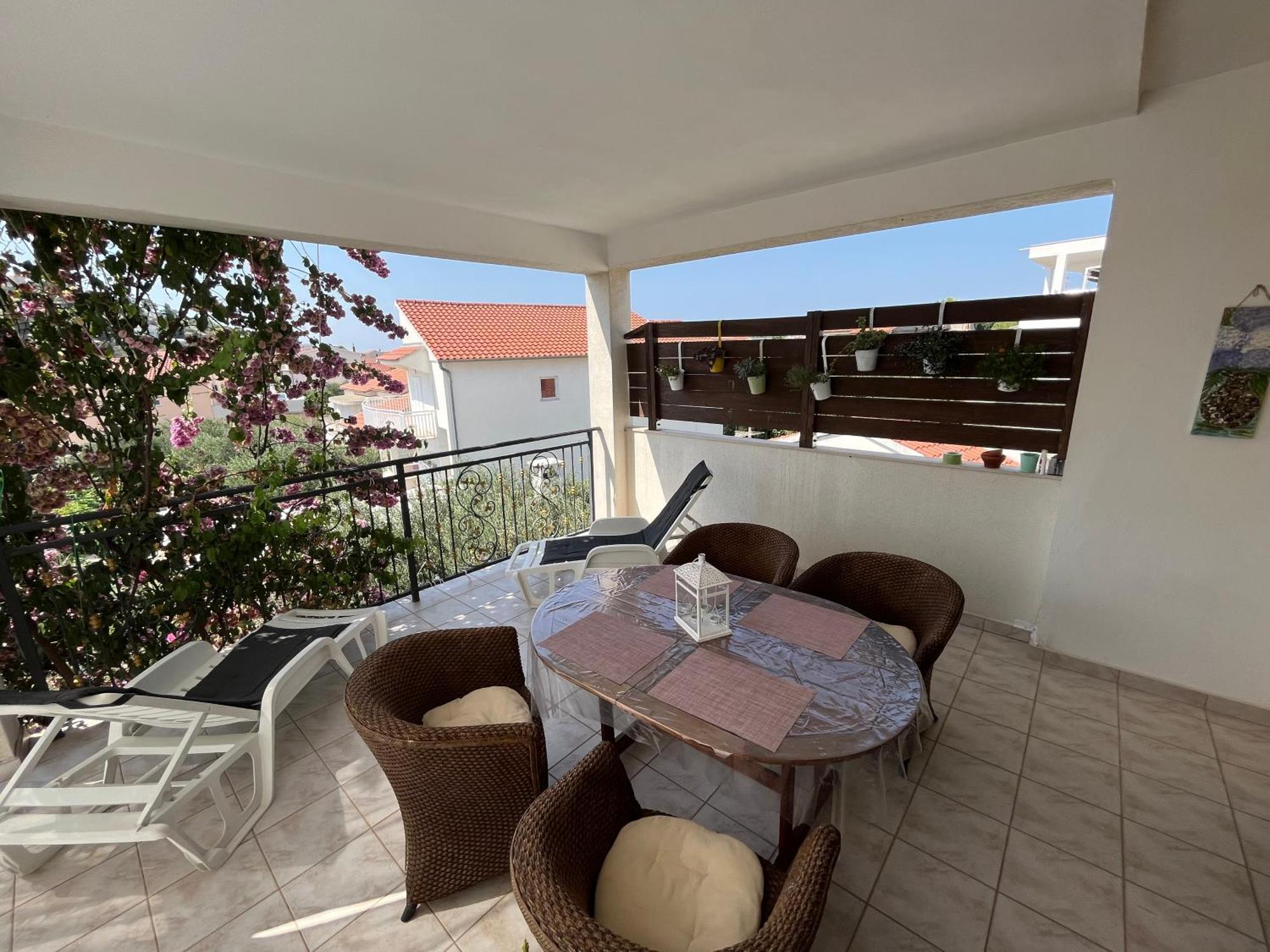 Perla Alba Apartments Tribalj Екстериор снимка