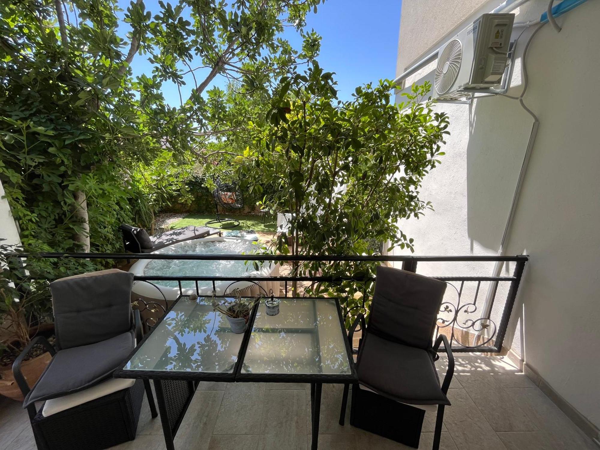 Perla Alba Apartments Tribalj Екстериор снимка