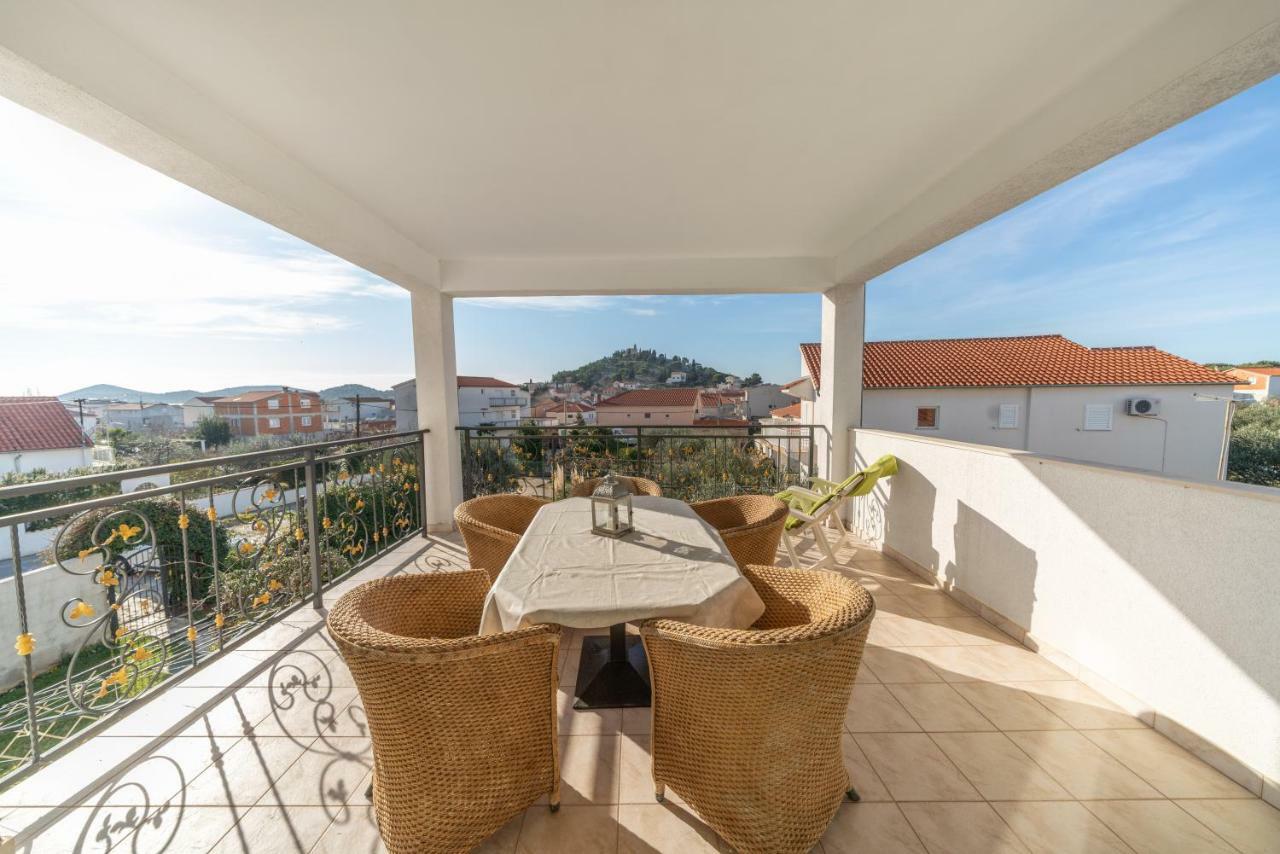 Perla Alba Apartments Tribalj Екстериор снимка