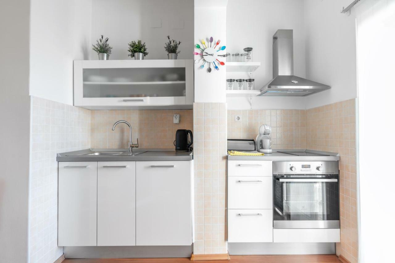 Perla Alba Apartments Tribalj Екстериор снимка